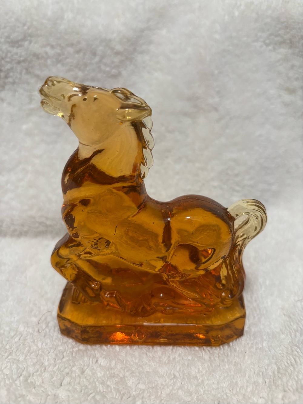 Golden Delight Rare Glows Joey the Horse Boyd glass